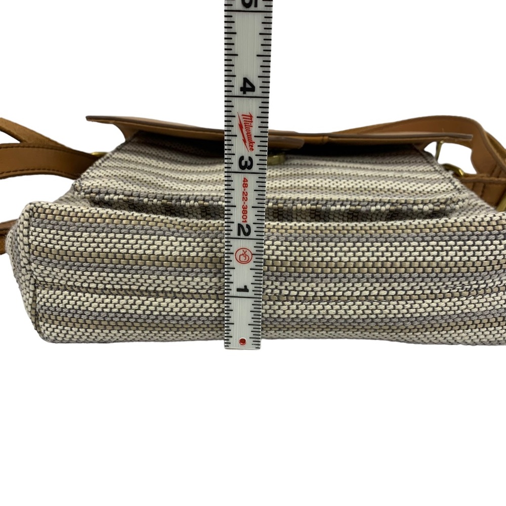 Fossil Kinley Small Crossbody Neutral Stripe - Picture 7 of 8